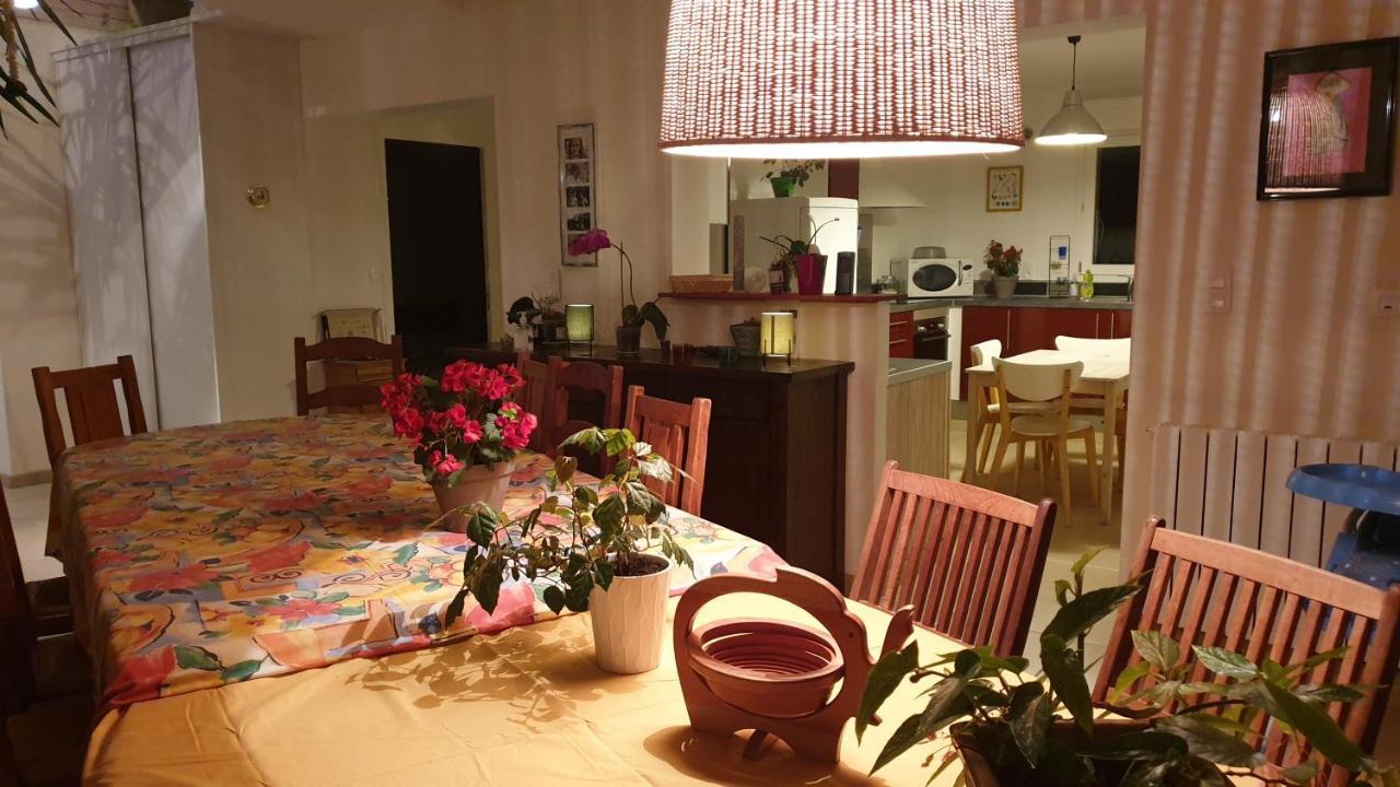Grande Maison Avec Spa Proche De Caen Et De La Mer Brouay Ngoại thất bức ảnh